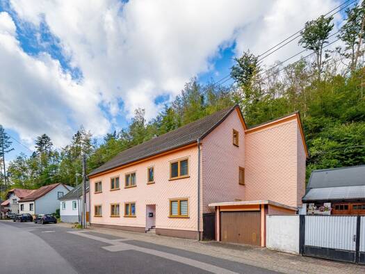 Mehrfamilienhaus zum Kauf 129.000 € 8 Zimmer 200 m² 1.365 m² Grundstück Geratal 99331