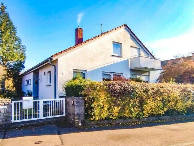 Einfamilienhaus zum Kauf provisionsfrei 1.100.000 € 8 Zimmer 259 m² 843 m² Grundstück Kirchheim Kirchheim unter Teck 73230