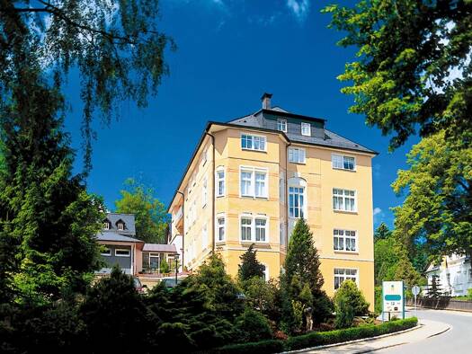 Hotel zum Kauf 849.000 € 1.177 m² Grundstück Bad Elster Bad Elster 08645