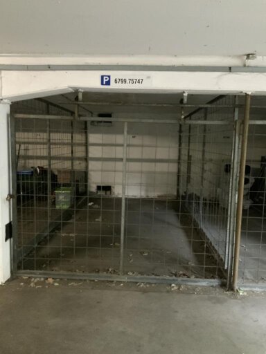 Garage zur Miete 30,68 € Gegenüber Anne-Frank-Straße 21,GA Berliner Viertel Monheim 40789