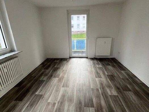 Wohnung zur Miete 295 € 2 Zimmer 47 m² 1. Geschoss frei ab sofort Albrechtstraße 3 Volpriehausen Uslar 37170