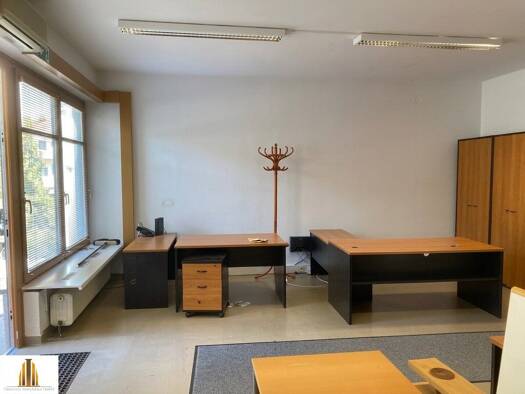 Praxis zum Kauf 249.000 € 3 Zimmer 91 m² Bürofläche Mödling 2340
