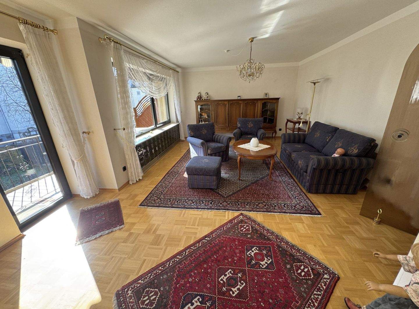 Immobilie in Bendorf - Charmante 4-ZKB Eigentumswohnung mit Balkon und Garage in ruhiger Wohnlage von Bendorf - Bild 2