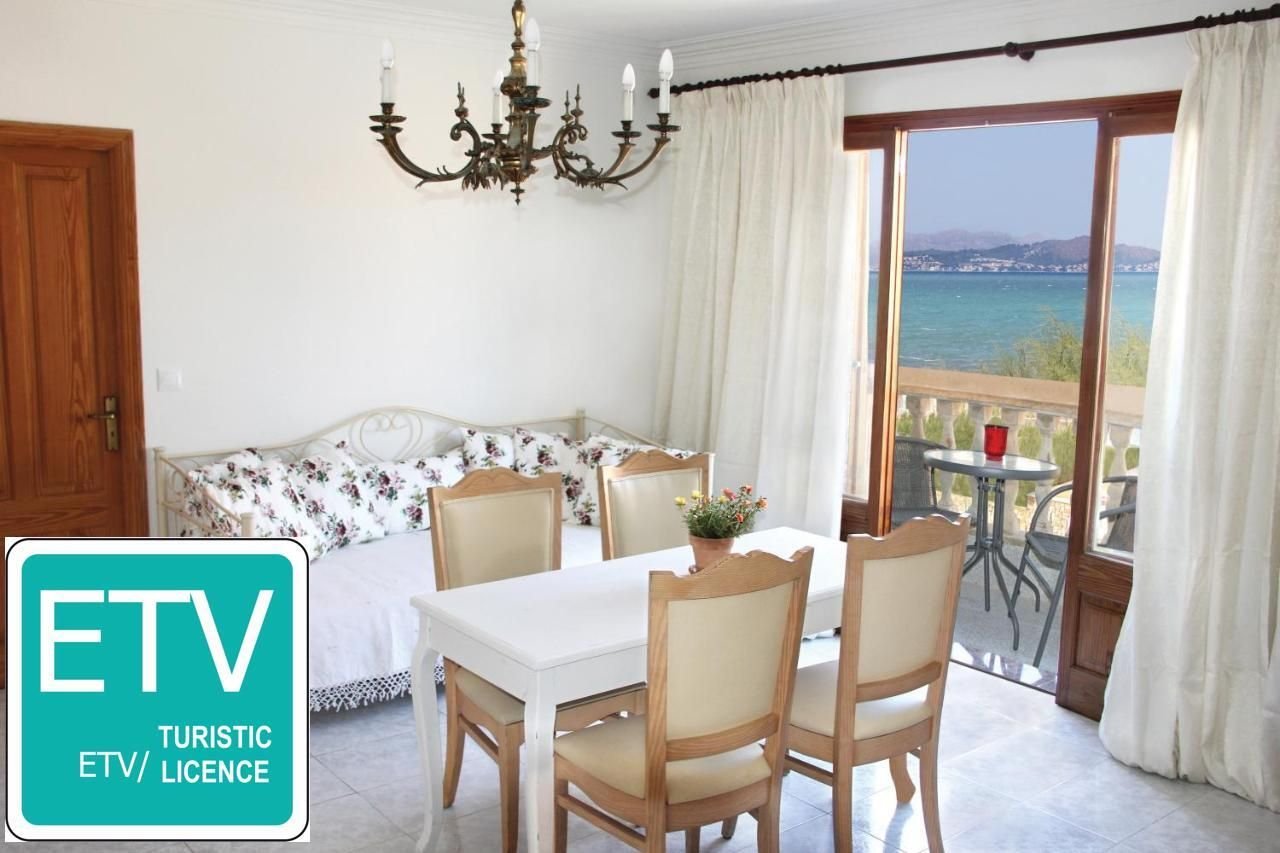 Villa zum Kauf provisionsfrei 1.050.000 € 6 Zimmer 388 m²<br/>Wohnfläche 330 m²<br/>Grundstück Son Serra de Marina 07459