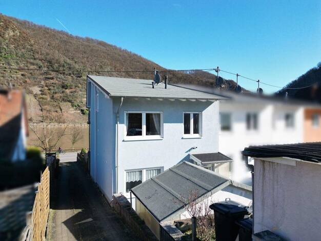 Einfamilienhaus zum Kauf 269.000 € 5 Zimmer 137,8 m² 324 m² Grundstück Löf 56332