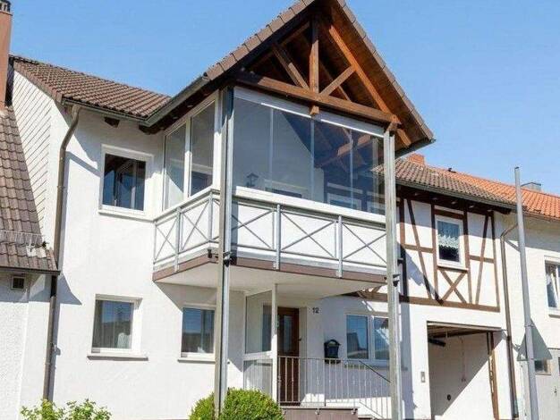 Mehrfamilienhaus zum Kauf provisionsfrei 345.000 € 8 Zimmer 165 m² 333 m² Grundstück Hochemmingen Bad Dürrheim 78073