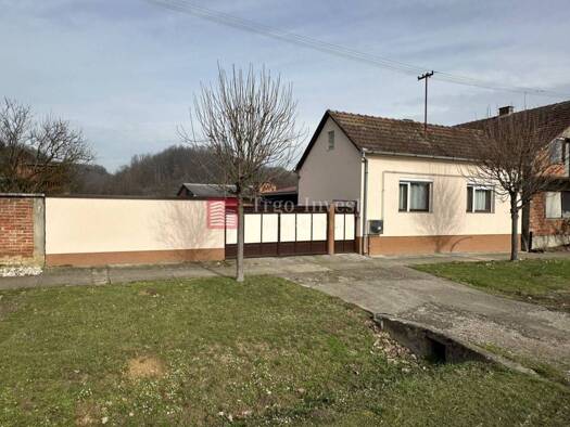 Haus zum Kauf 69.000 € 2 Zimmer 85 m² Stari Slatinik, Brodski Stupnik Brodski Stupnik