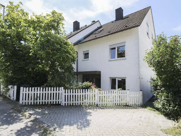 Doppelhaushälfte zum Kauf 590.000 € 6 Zimmer 163,3 m² 281,3 m² Grundstück Langenhain Hofheim am Taunus 65719