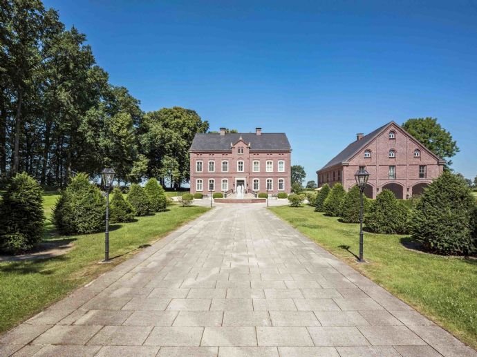 Villa zum Kauf 4.999.000 € 12 Zimmer 681 m²<br/>Wohnfläche 50.760 m²<br/>Grundstück Soest Soest 59494