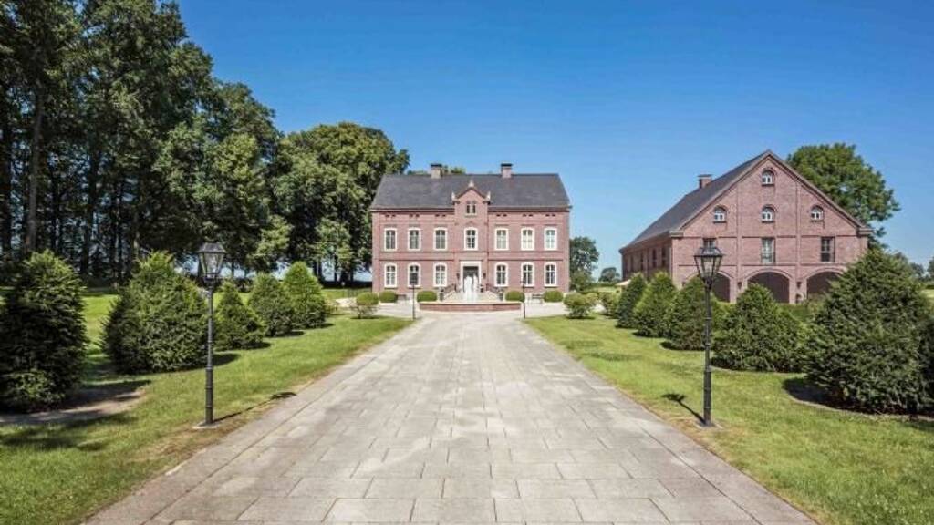 Villa zum Kauf 4.999.000 € 12 Zimmer 681 m² 50.760 m² Grundstück Soest 59494