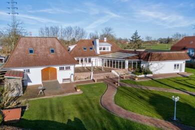Einfamilienhaus zum Kauf 795.000 € 6 Zimmer 394 m² 2.368 m² Grundstück Rosendahl Mildstedt 25866