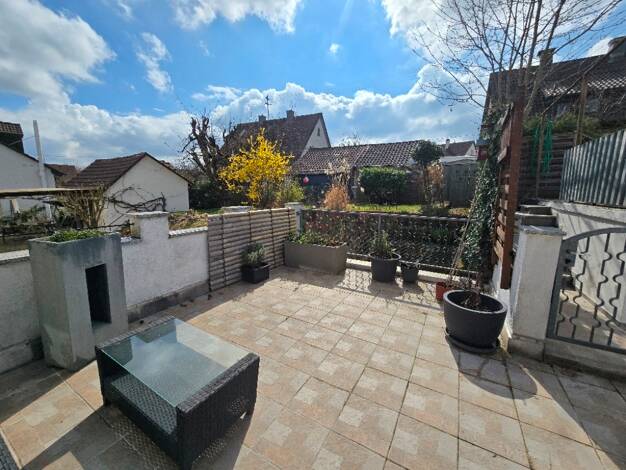Wohnung zum Kauf 275.000 € 3,5 Zimmer 84,6 m² 2. Geschoss Sindelfingen / Darmsheim 71069