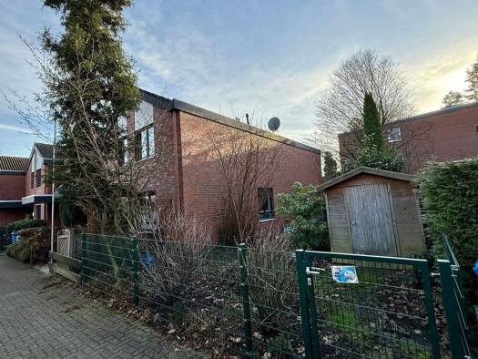 Reihenendhaus zum Kauf als Kapitalanlage geeignet 329.000 € 5 Zimmer 266 m² Grundstück Bürgerfelde Oldenburg 26121