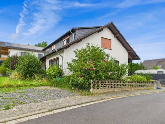 Mehrfamilienhaus zum Kauf provisionsfrei 745.000 € 10 Zimmer 284 m² 663 m² Grundstück frei ab 01.11.2025 Ravolzhausen Neuberg 63543