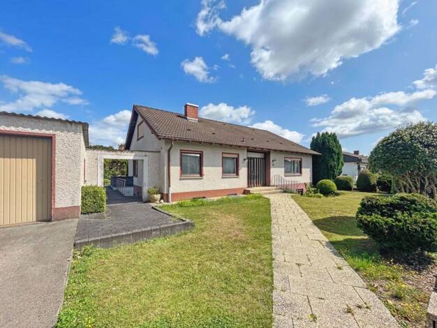 Bungalow zum Kauf 389.000 € 7 Zimmer 246 m² 672 m² Grundstück Bitburg Bitburg 54634