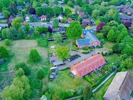 Mehrfamilienhaus zum Kauf provisionsfrei als Kapitalanlage geeignet 7.800.000 € 2.415 m² 9.280 m² Grundstück Rahlstedt Hamburg 22143