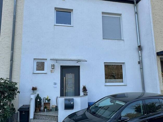 Reihenhaus zum Kauf provisionsfrei 735.000 € 5 Zimmer 155 m² 216 m² Grundstück Weißkirchener Straße 57 Stierstadt Oberursel 61440