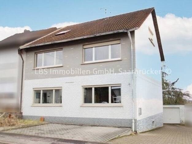 Einfamilienhaus zum Kauf 259.000 € 8 Zimmer 230 m² 581 m² Grundstück Wadgassen 66787