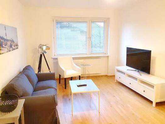 Wohnung zur Miete 950 € 2 Zimmer 54 m² Geschoss 1/4 frei ab 30.11.2026 Ifflandstraße Hohenfelde Hamburg 22087