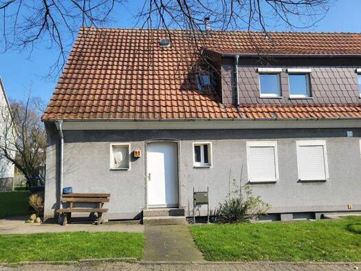 Mehrfamilienhaus zum Kauf provisionsfrei 185.000 € 7 Zimmer 107 m² Hermann-Löns-Straße 11 Bockum-Hövel Hamm 59075