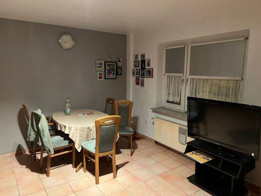 Wohnung zur Miete 330 € 1 Zimmer 38 m² Geschoss 1/2 frei ab sofort Freiheitstraße 78 Innen Remscheid 42853