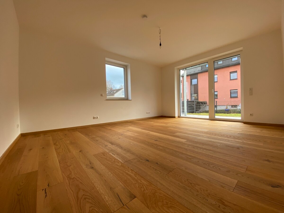 Wohnung zum Kauf 398.397 € 3 Zimmer 92,3 m²<br/>Wohnfläche EG<br/>Geschoss Fichtenbühl Weiden 92637