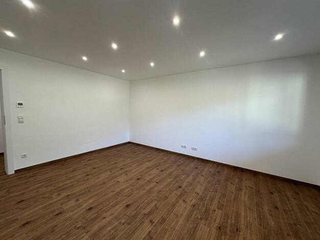 Wohnung zur Miete 740 € 2 Zimmer 65 m² frei ab 01.01.2027 Badstraße 131 Egloffstein Egloffstein 91349