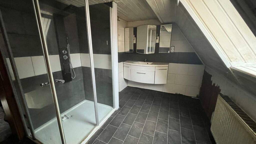 Einfamilienhaus zum Kauf 95.000 € 4 Zimmer 111 m² 434 m² Grundstück Hausen Burladingen 72393