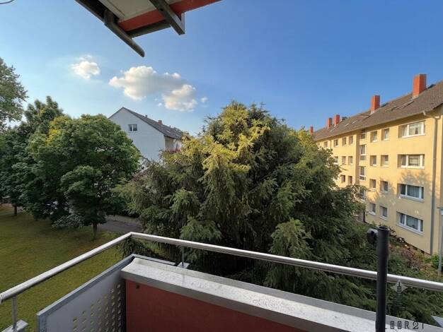 Wohnung zum Kauf 215.000 € 3,5 Zimmer 83 m² 2. Geschoss Bischofsheim Maintal 63477