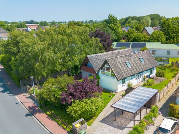Haus zum Kauf 285.000 € 4 Zimmer 90 m² 394 m² Grundstück Garding 25836