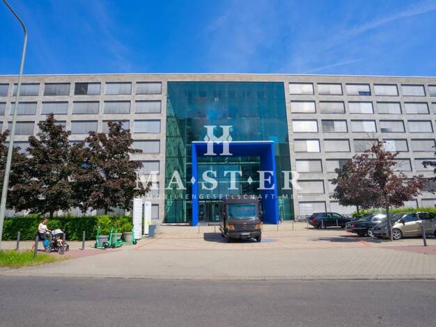 Bürofläche zur Miete 15 € 596 m² Bürofläche teilbar ab 596 m² Schwanheim West 60528