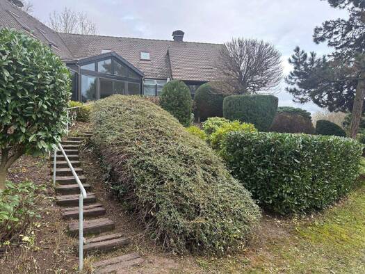 Einfamilienhaus zum Kauf 1.590.000 € 1 Zimmer frei ab sofort Oskar-Schindler-Straße 8 Nieder-Eschbach Frankfurt am Main 60437