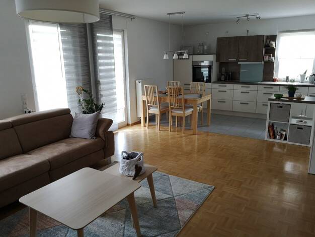 Terrassenwohnung zur Miete 1.180 € 3 Zimmer 96 m² EG frei ab 01.12.2026 Reichsdorfstraße 3 Sennfeld 97526