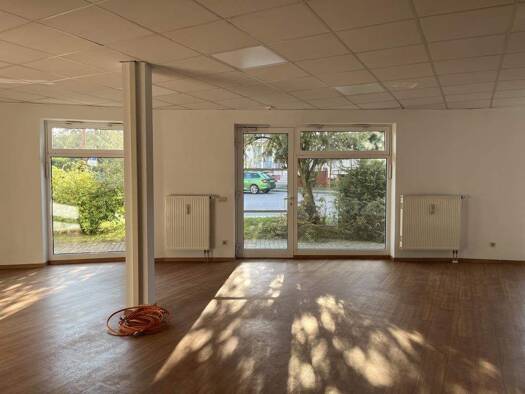 Verkaufsfläche zur Miete provisionsfrei 895 € 3 Zimmer 173 m² Verkaufsfläche teilbar ab 173 m² Bischofswerda 01877