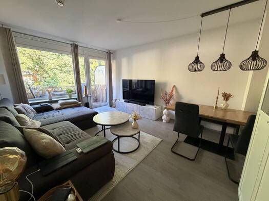 Wohnung zur Miete 899 € 2,5 Zimmer 61 m² Geschoss 1/3 frei ab 01.01.2027 Halstenbek 25469