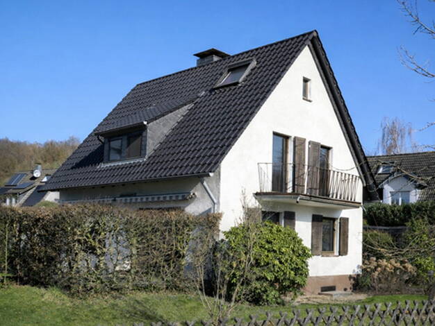 Einfamilienhaus zum Kauf provisionsfrei 420.000 € 5 Zimmer 142 m² 862 m² Grundstück Odenthal 51519