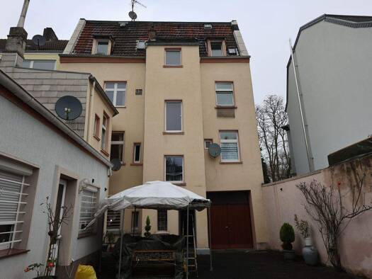 Mehrfamilienhaus zum Kauf 530.000 € 14 Zimmer 410 m² 520 m² Grundstück Kray Stadtbezirk VII 45307