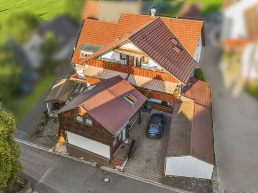 Haus zum Kauf 199.000 € 13 Zimmer 557 m² 568 m² Grundstück Wülfersreuth Bischofsgrün 95493