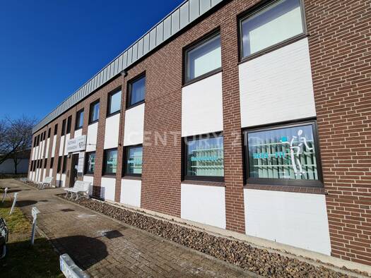Praxisfläche zum Kauf 139.500 € 6 Zimmer 165 m² Bürofläche Nordenham 26954
