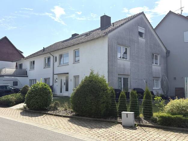Mehrfamilienhaus zum Kauf 245.000 € 14 Zimmer 381,6 m² 556 m² Grundstück Holzhausen Immenhausen 34376