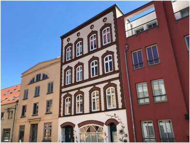 Mehrfamilienhaus zum Kauf als Kapitalanlage geeignet 555.000 € 516 m² 408 m² Grundstück Lange Straße 14 Güstrow Güstrow 18273