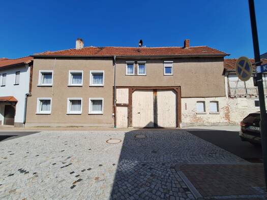 Bauernhaus zum Kauf 33.600 € 6 Zimmer 190 m² 591 m² Grundstück frei ab sofort Altengottern 99991
