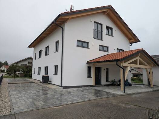 Doppelhaushälfte zur Miete 2.200 € 5 Zimmer 170 m² 330 m² Grundstück frei ab 01.12.2026 Gastager Weg 8 Waging am See Waging a. See 83329