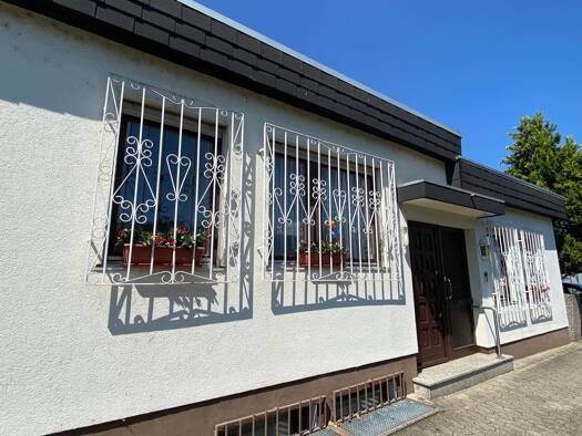 Büro zum Kauf provisionsfrei 439.000 € 9 Zimmer 260 m² Bürofläche Pfingstweide Ludwigshafen am Rhein 67069