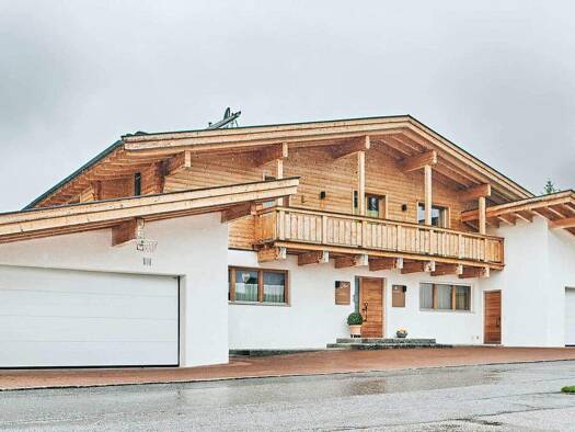 Mehrfamilienhaus zum Kauf Leutasch / Weidach 6105