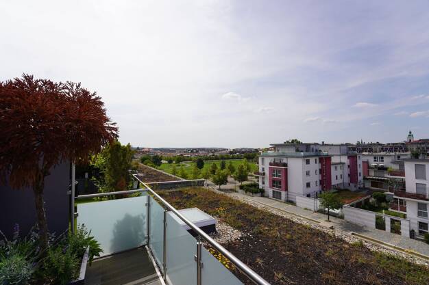 Penthouse zum Kauf als Kapitalanlage geeignet 650.000 € 2 Zimmer 114 m² Südstadt 42 Fürth 90763