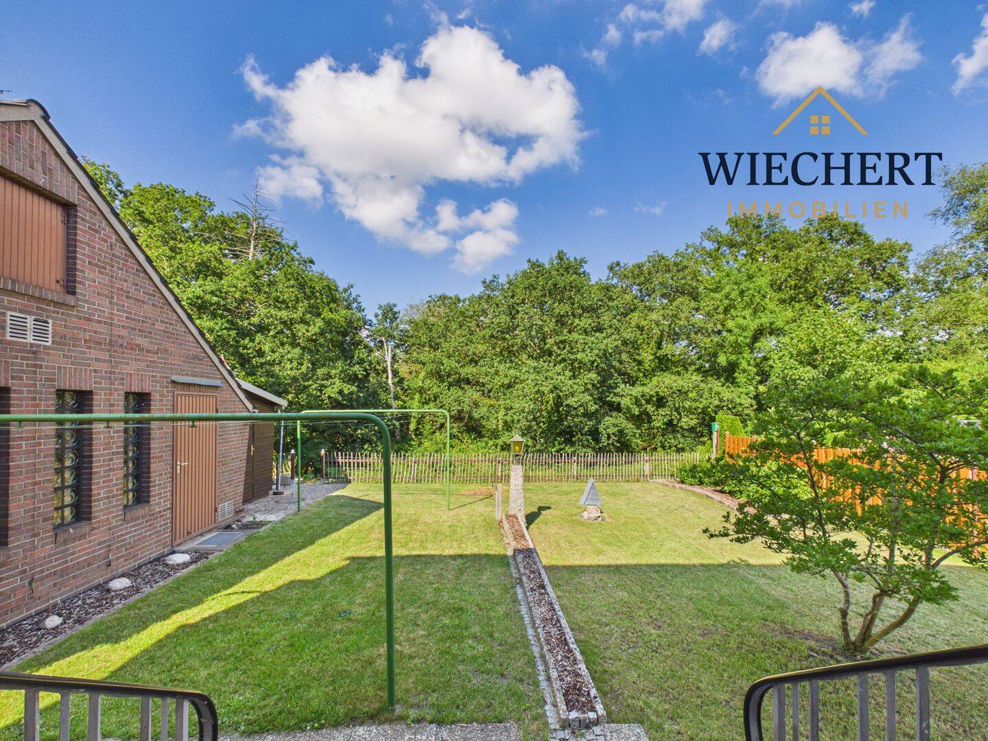Einfamilienhaus zum Kauf - Mehr