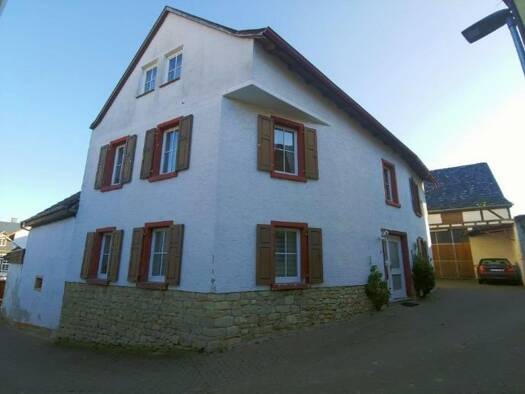 Haus zum Kauf 329.000 € 6 Zimmer 180 m² 300 m² Grundstück Bubenheim 55270
