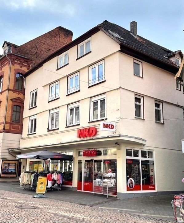 Wohn- und Geschäftshaus zum Kauf als Kapitalanlage geeignet 449.000 € 14 Zimmer 715 m²<br/>Fläche 782 m²<br/>Grundstück Eschwege Eschwege 37269