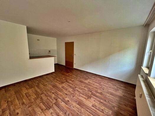 Wohnung zur Miete 410 € 2 Zimmer 51,4 m² 1. Geschoss Hildburghausen 98646